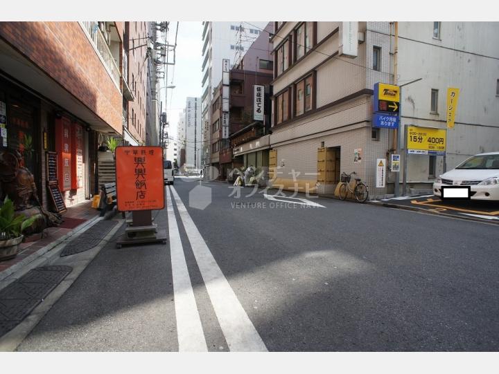 建物前通り【パレドール日本橋Ⅱ】