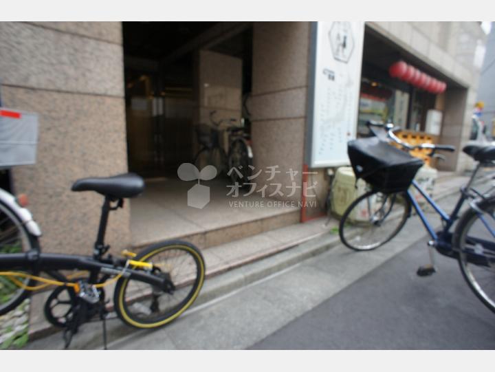 入口周辺【讃金ビル】