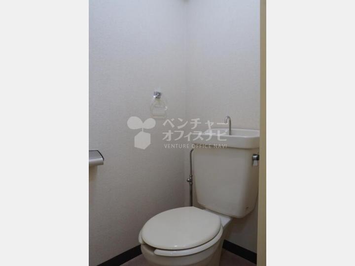 ５０５トイレ【グローリア宮益坂Ⅲ】