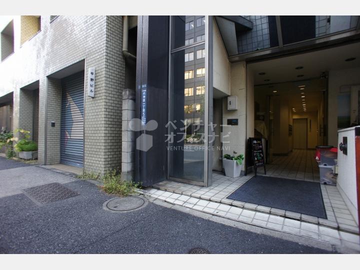 入口周辺【トライエム大手町ビル】