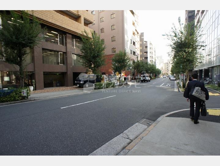 前面道路【いちご恵比寿西ビル】