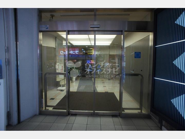 入口 【オーク東池袋ビル】