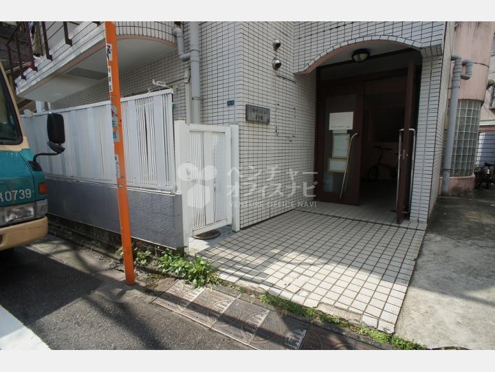 入口【三和マンション3号館】