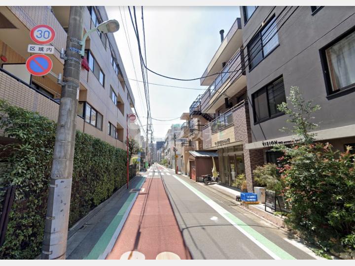 【前面道路】trias 216