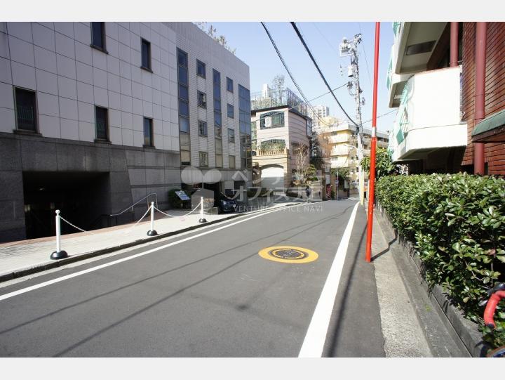 前面道路【ヴェラハイツ赤坂新坂町】