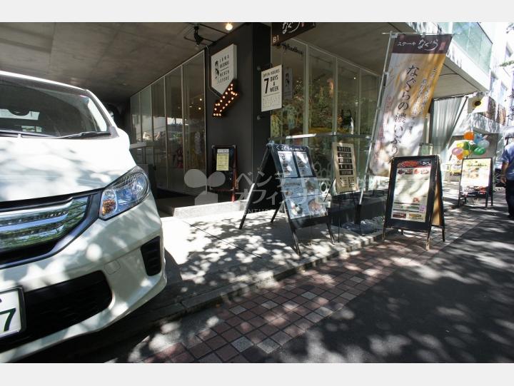 入口周辺【SACREPIECE】