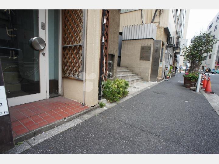 入口【鈴木ビル】