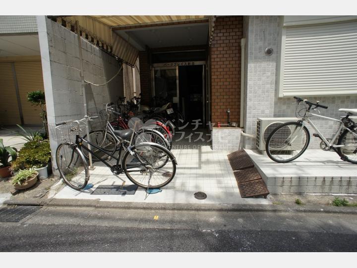 入口　【パークプレイス新宿】