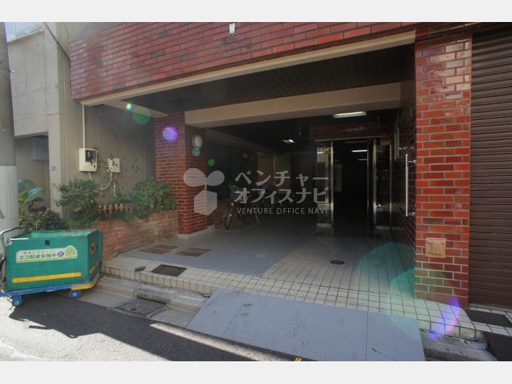 入口周辺【ワールドマンション田原町】