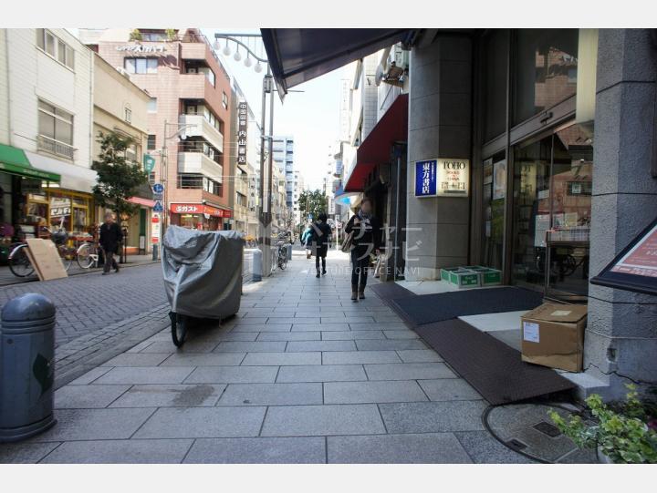 物件前通り【寿ビル】