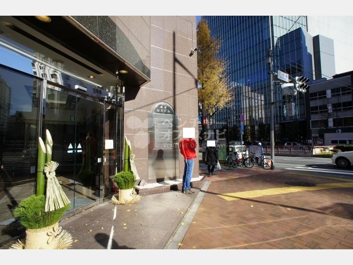 入口周辺 【銀座山王ビル】
