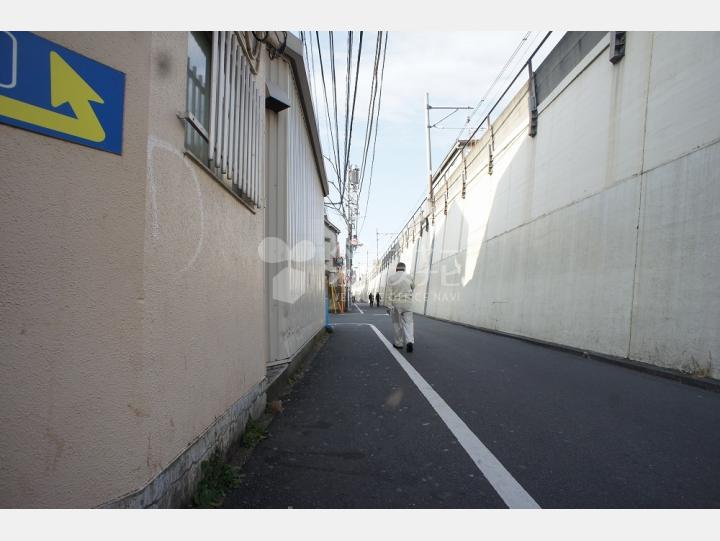 前面道路【東京第一教科書第二ビル】