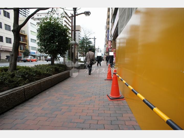 物件前の通り【越智産業第二ビル】