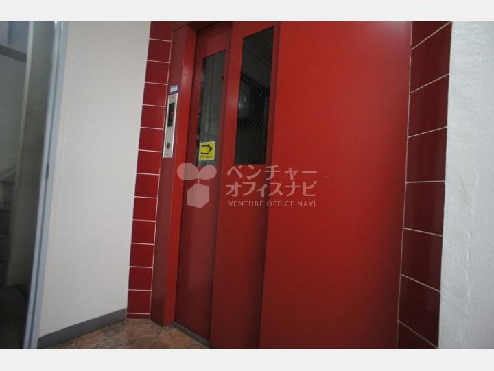 エントランス【紀伊国屋ビル】