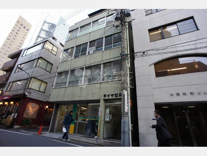 外観【タイヤビル】