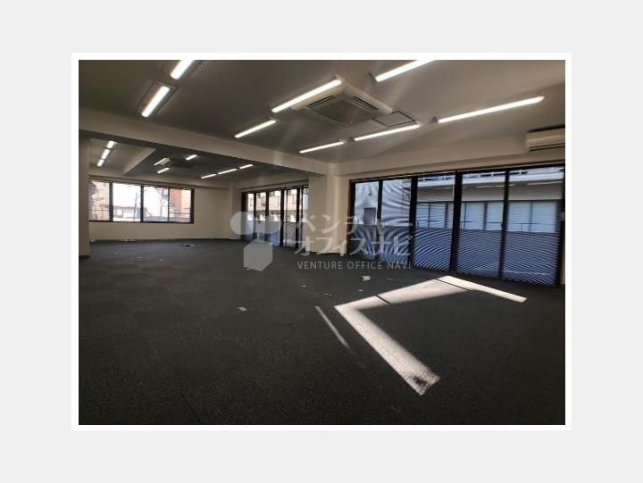 【サンライフビル】