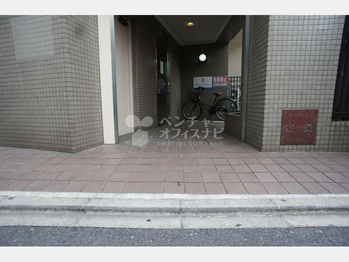 入口【エトワールビル】