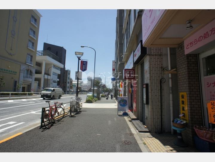 ビルの前の通り【鹿島ビル】