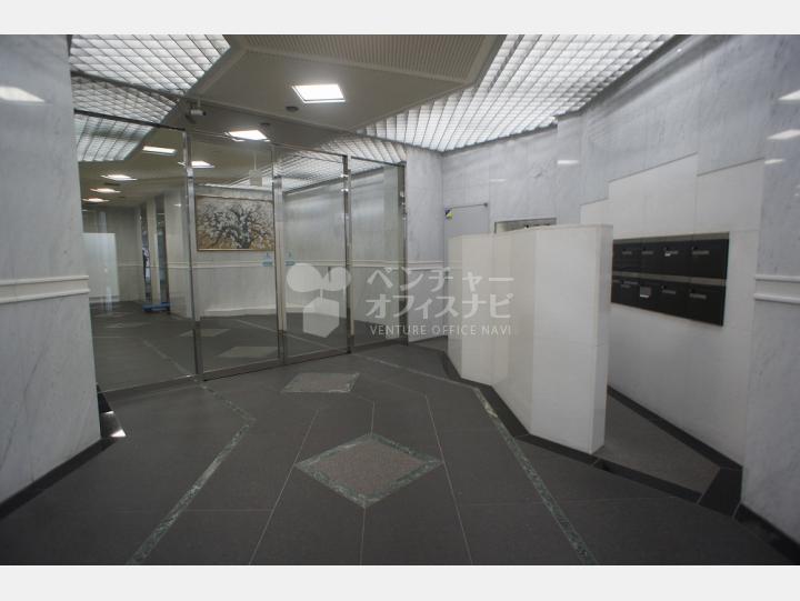 共用部通路・メールボックス【西池袋フジタビル】