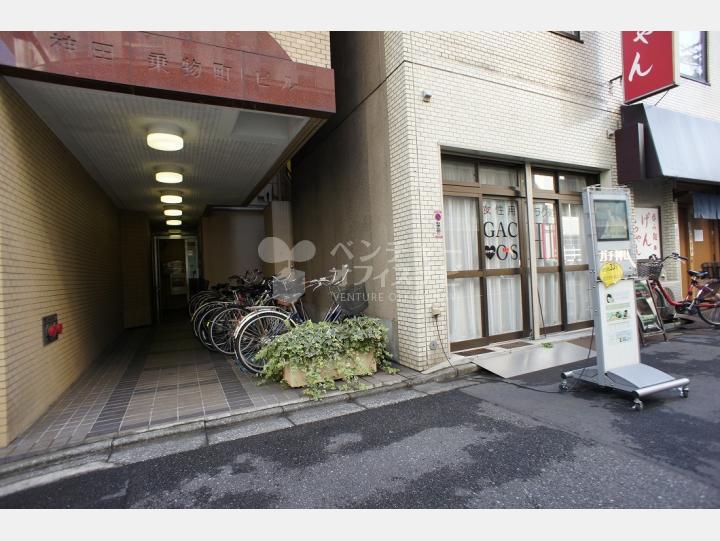 入口周辺【神田乗物町ビル】