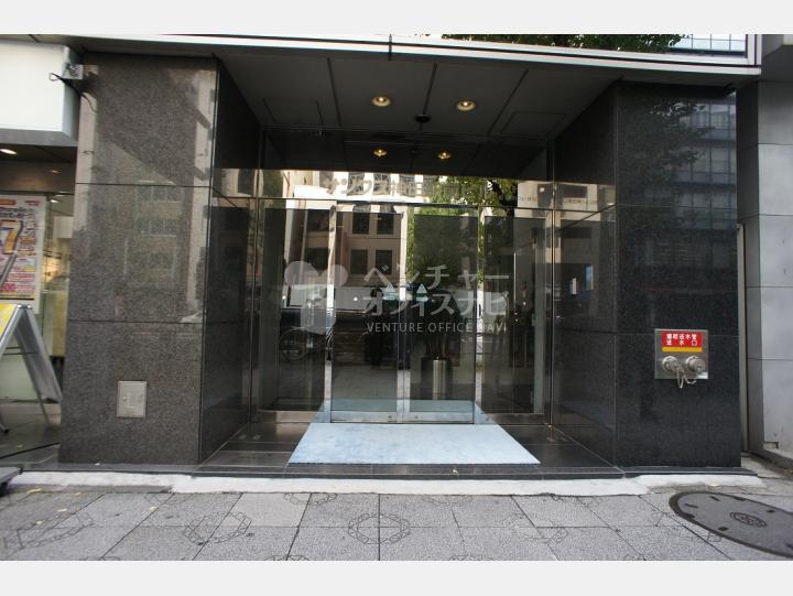 エントランス【サンクス神田駅前ビル】