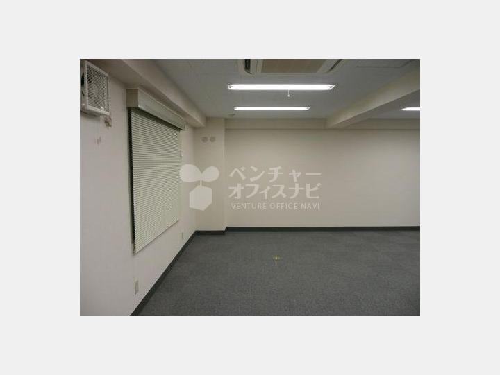 室内　【カクタス飯田橋ビル】