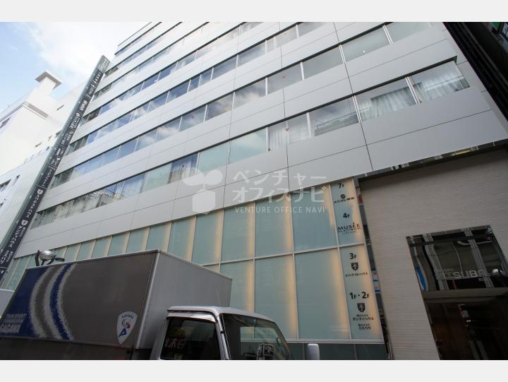 外観 青梅街道側 【新宿三葉ビル(SHINJUKU MITSUBA BLD.)】