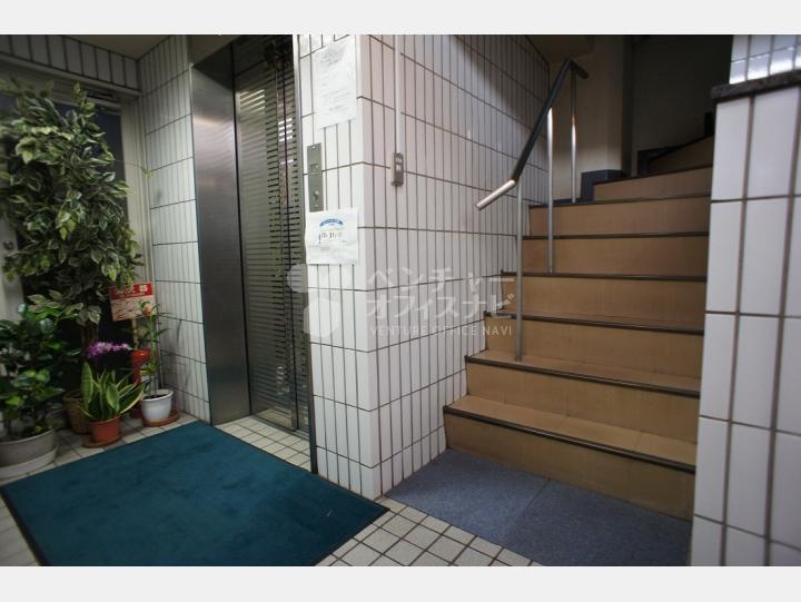 エレベーター＆階段【竹橋ビル】