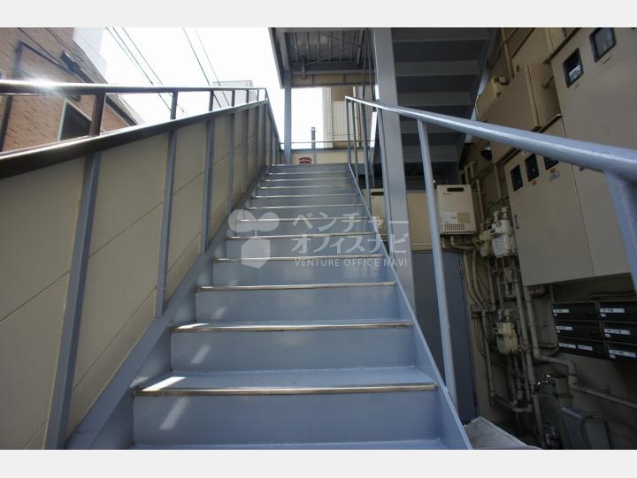 共用部通路【緑マンション】