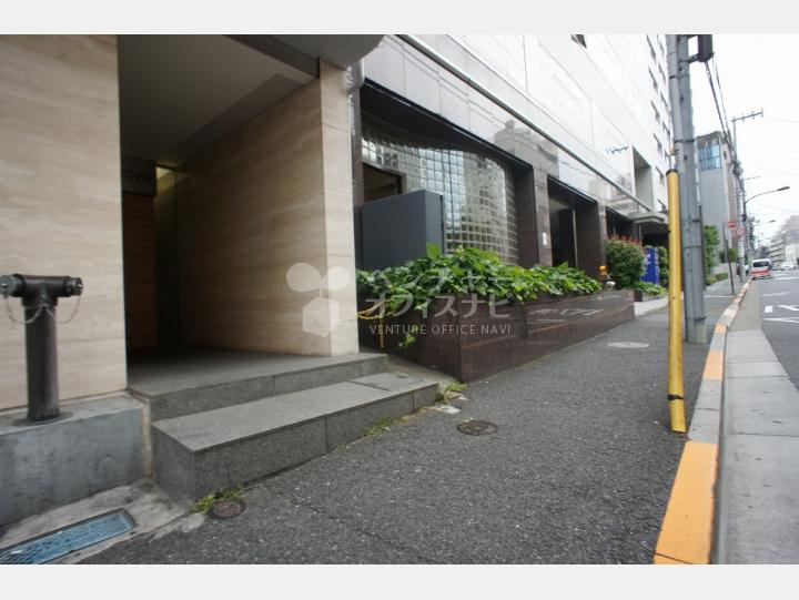 入口周辺【シティ市ヶ谷】