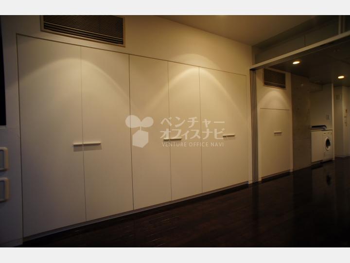 室内 収納 【イプセ渋谷】
