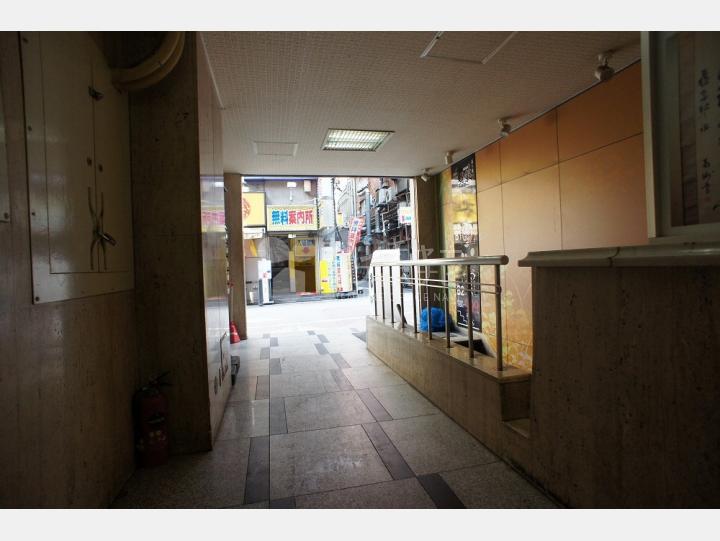 共用部通路【青葉ビル】