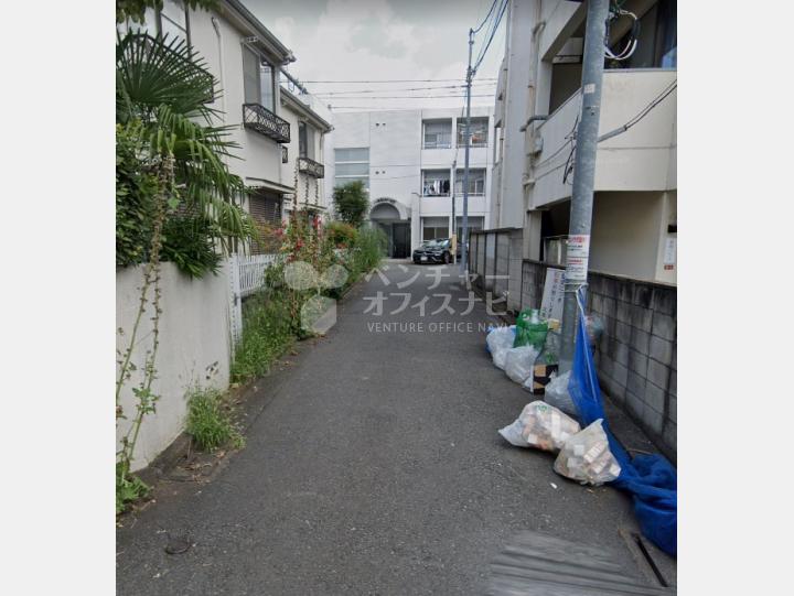 【前面道路】ノースランドハウス