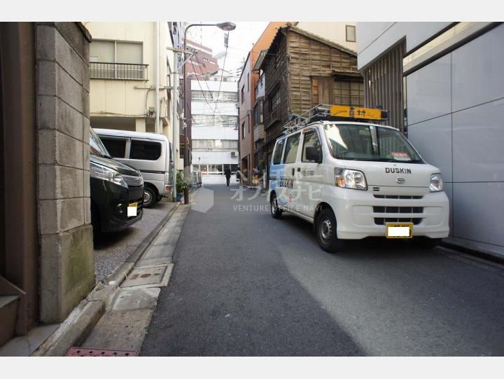 ビル前面道路【サンハイツ九段】
