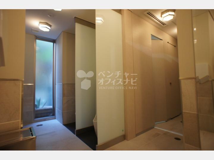 共用部男女別トイレ 【ATELIER YOURS小川町(アトリエユアーズ小川町)】