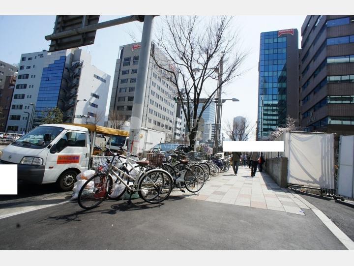 物件前通り【モンテベルデ築地】