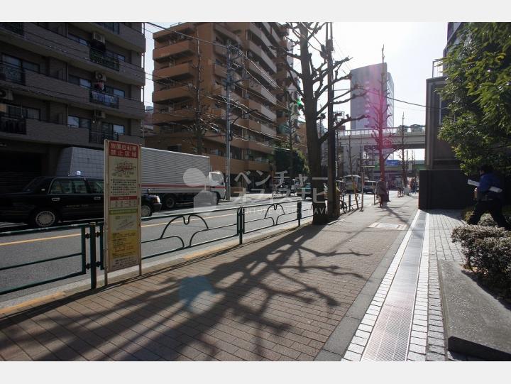 物件前通り【笹塚センタービル】