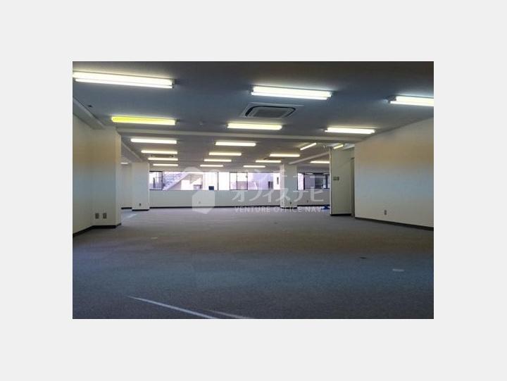 室内　【光ビル】