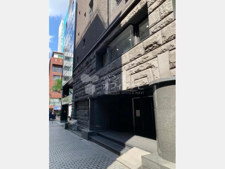 外観　【サンモールクレスト】