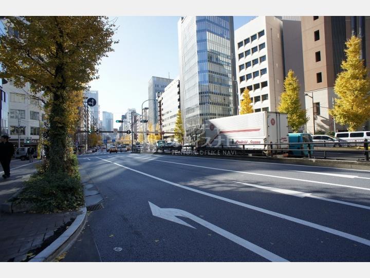 前面道路【辰ビル】