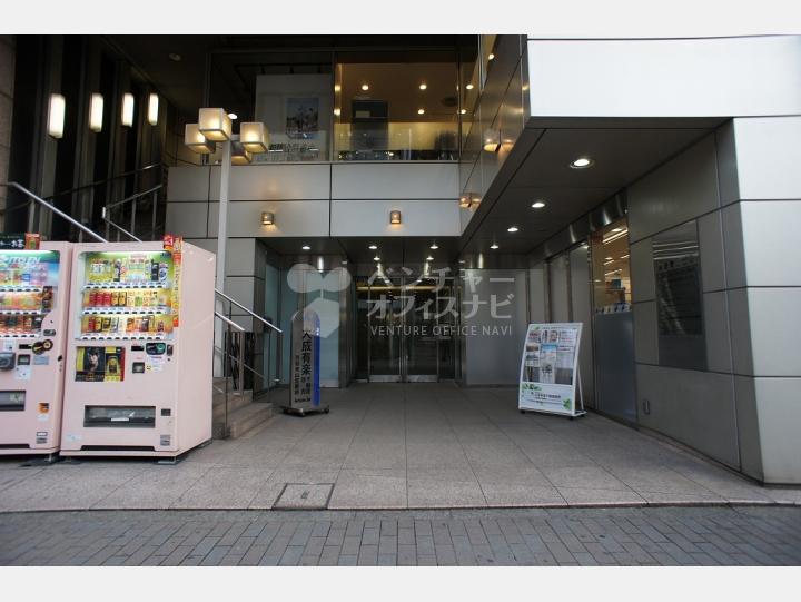 物件入口【東信青山ビル】