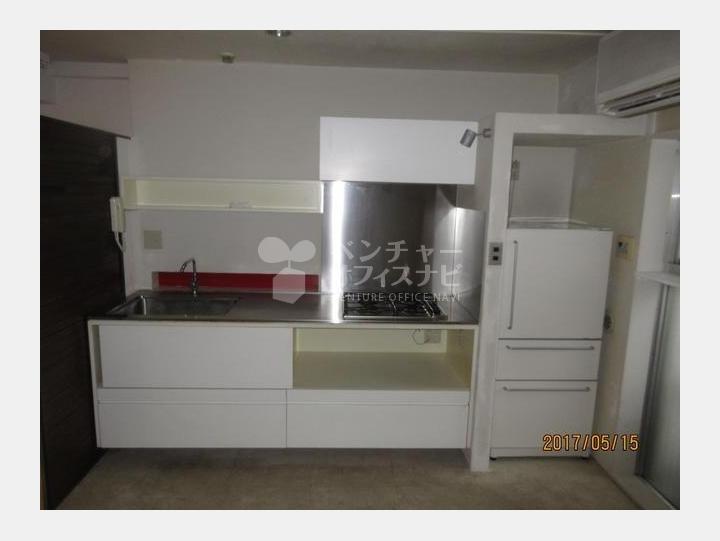 １１０３キッチン【クレール六本木】