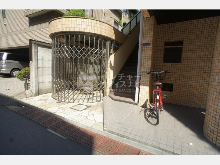 入口【ボヌール青山】