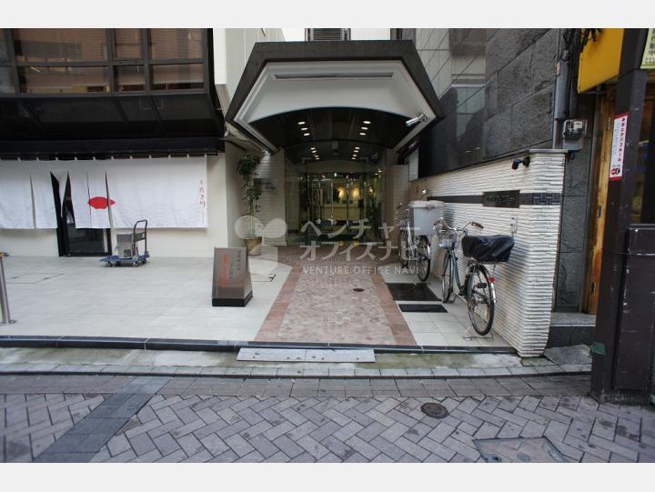 入口【赤坂ベルゴ】