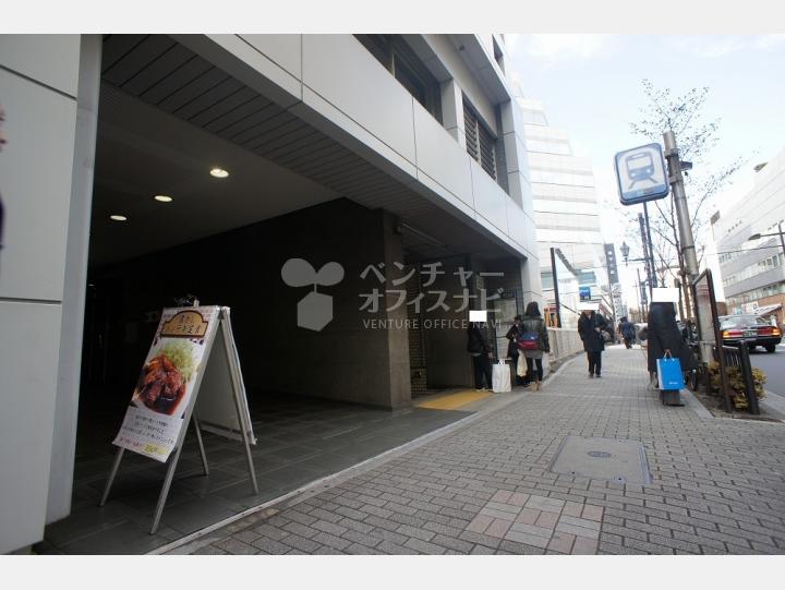 入口周辺【麹町駅プラザ】