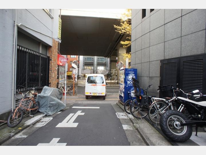 前面道路【梅村ビル幡ヶ谷】