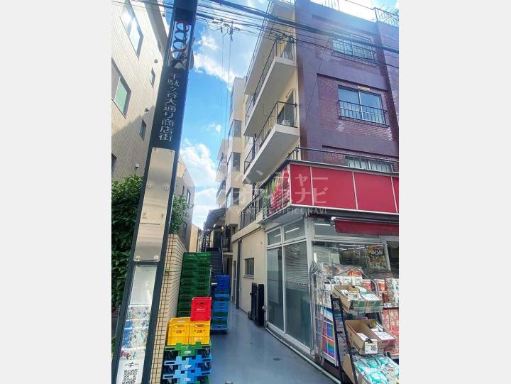 最寄り駅　国立競技場