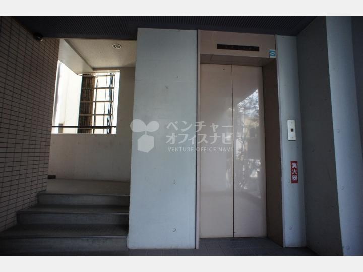 エレベーター【氷川ビル】