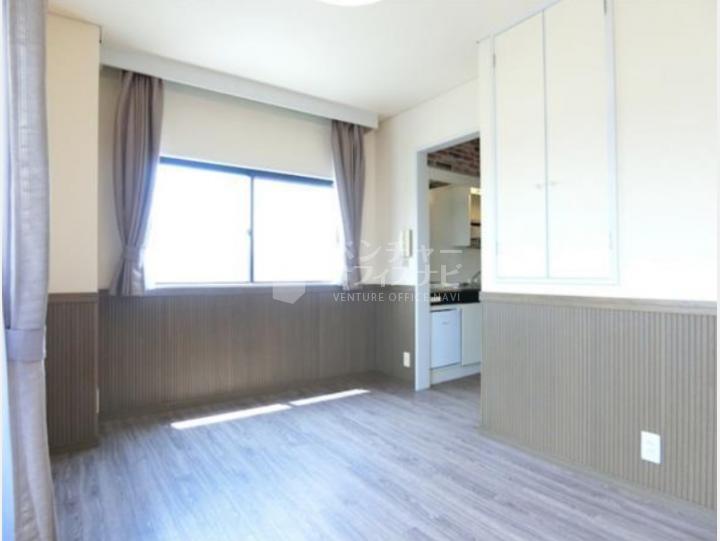 室内　【リベルテ新中野】