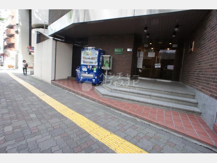 エントランス 【トーカン新宿第2キャステール】